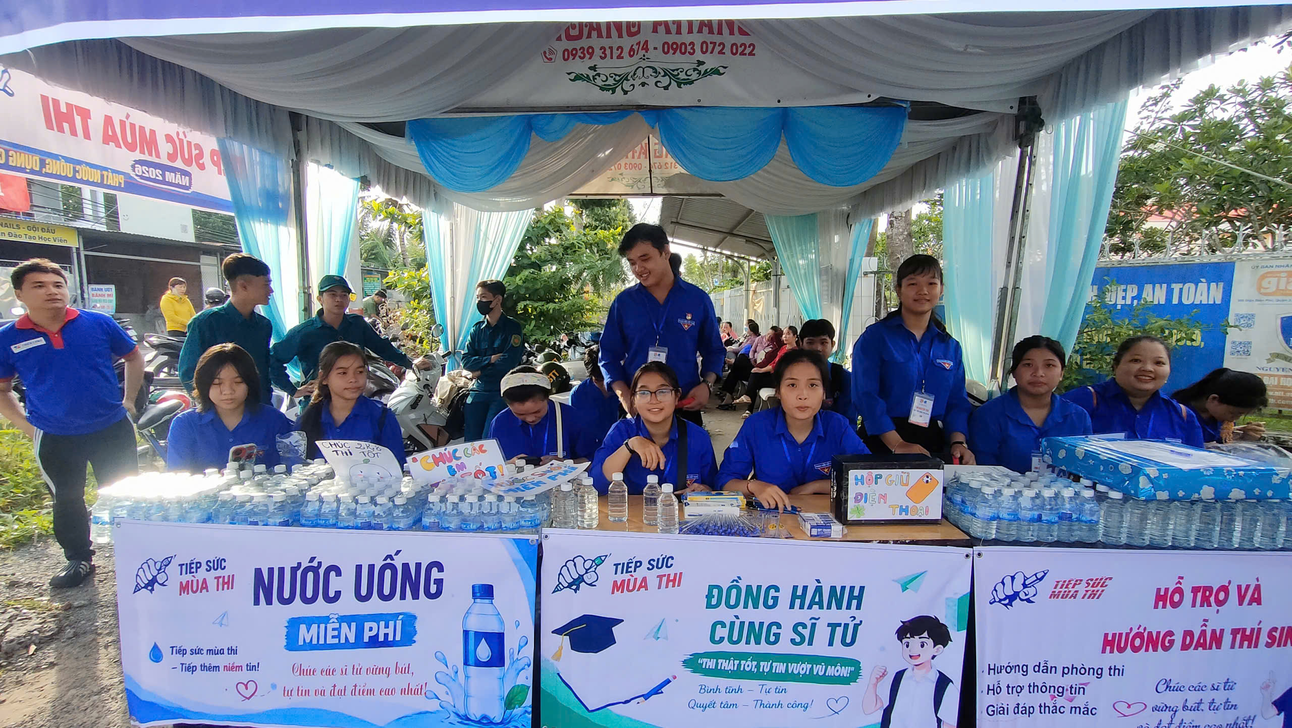 LÃNH ĐẠO XÃ THĂM, ĐỘNG VIÊN ĐỘI HÌNH “TIẾP SỨC MÙA THI” NĂM 2026