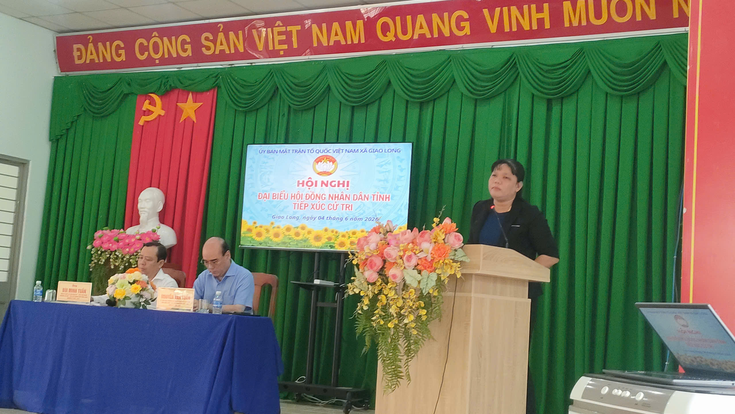 Tổ đại biểu số 08 HĐND tỉnh tiếp xúc cử tri xã Giao Long