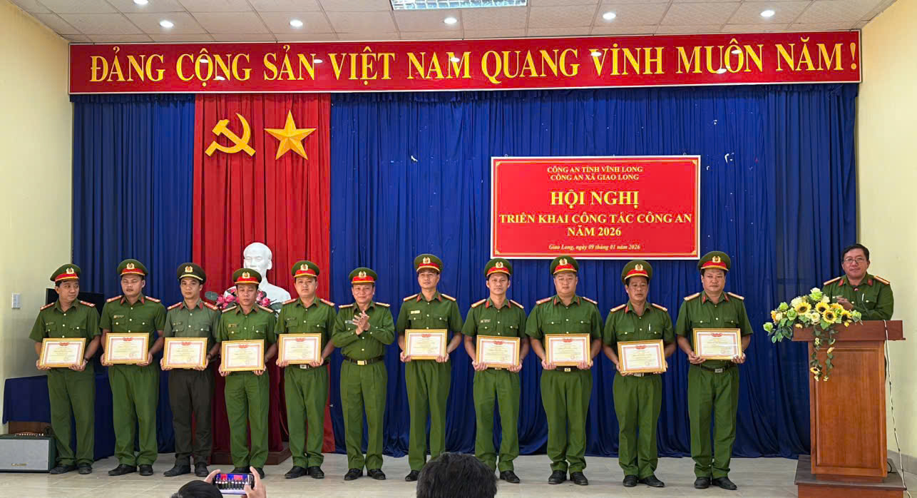 HỘI NGHỊ TRIỂN KHAI CÔNG TÁC CÔNG AN NĂM 2026