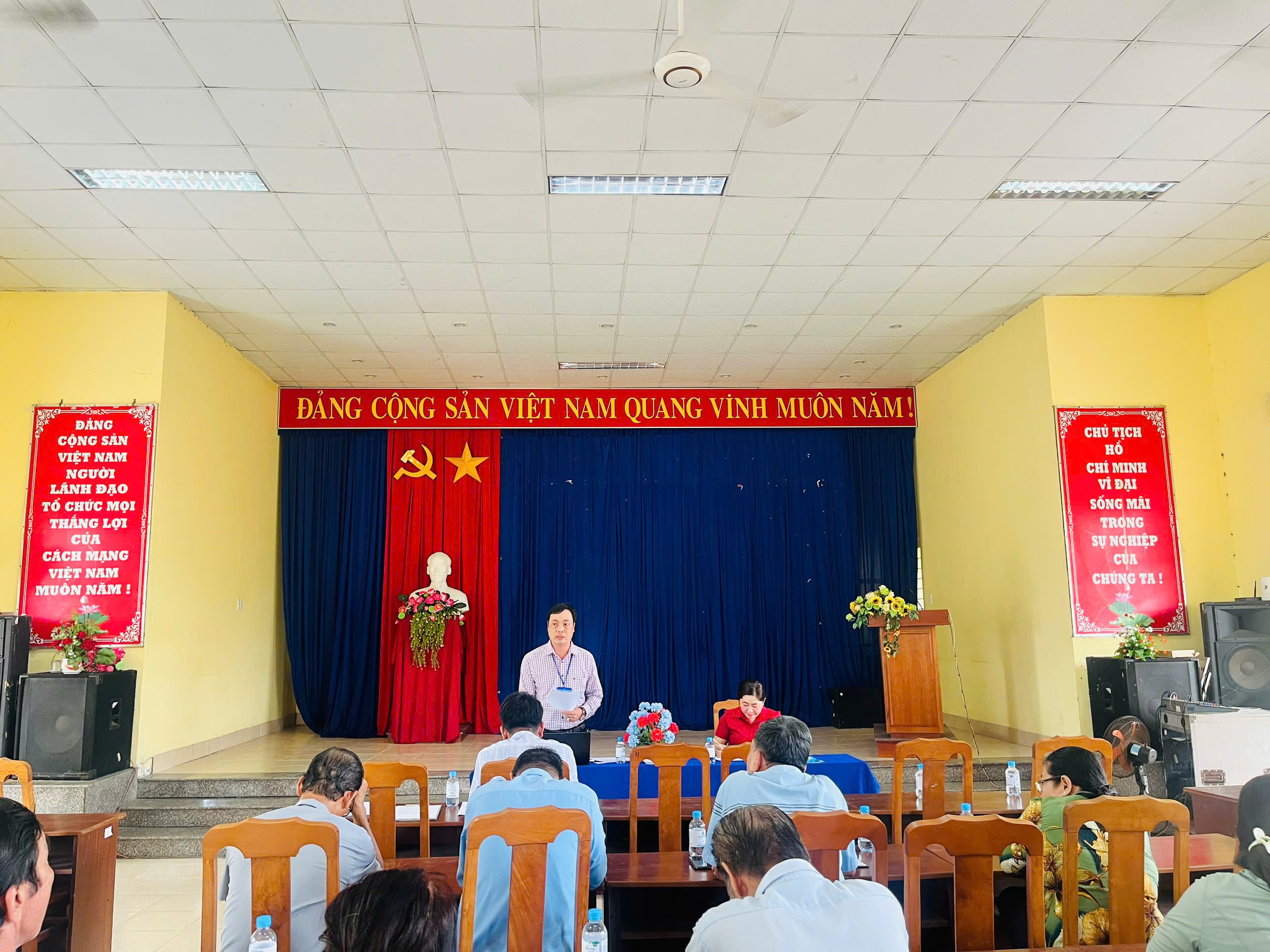 Hội nghị triển khai kế hoạch công tác năm 2025 của Ban Chỉ đạo thực hiện chính sách bảo hiểm xã hội, bảo hiểm y tế, bảo hiểm thất nghiệp xã Giao Long 